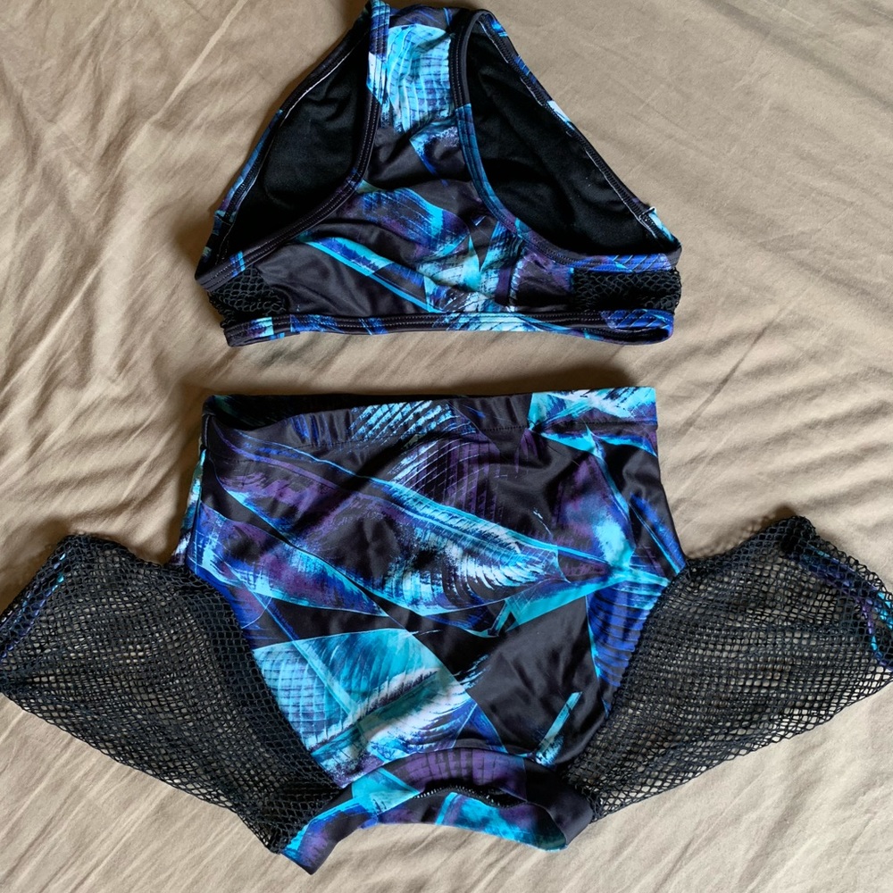Z by zella sz 7 swim 2 piece with mesh details